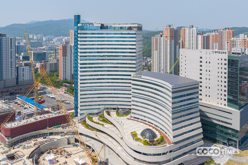 애니웰 비전 실천에 나선 경기도청 청사 <경기도 제공>