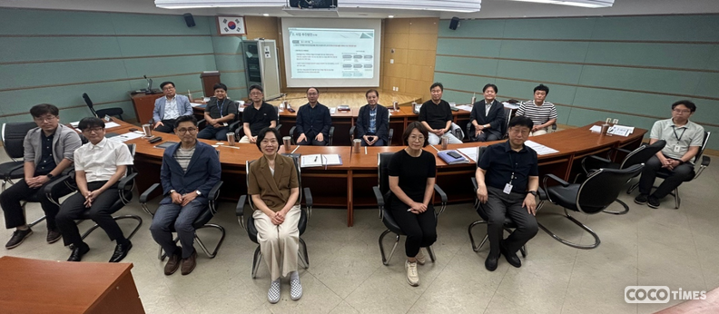전북특별자치도가 ‘반려동물 연관산업 활성화를 위한 조사분석 ’연구용역 착수보고회를 개최했다. <전북특별자치도 제공>